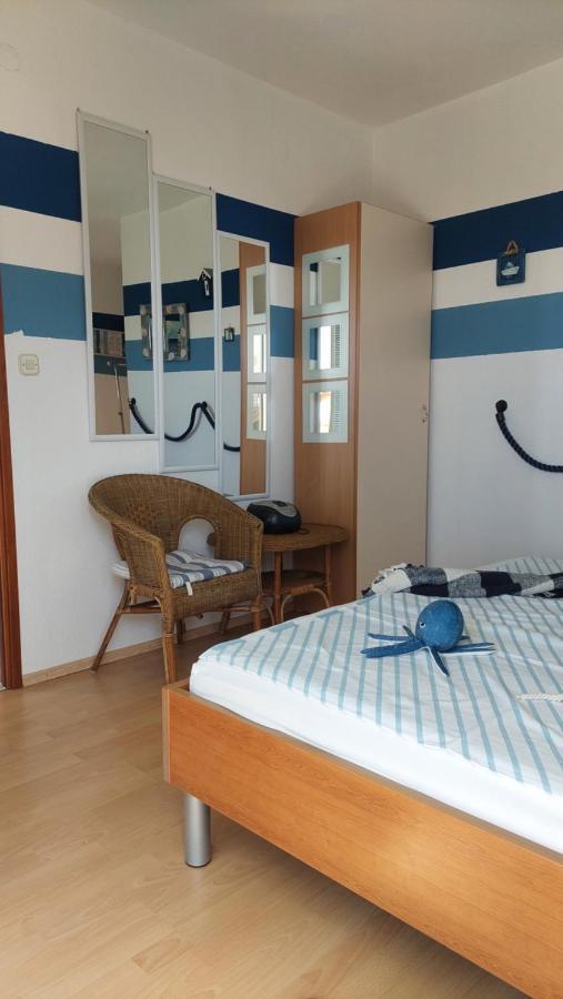 Apartments Eti Bol Eksteriør bilde
