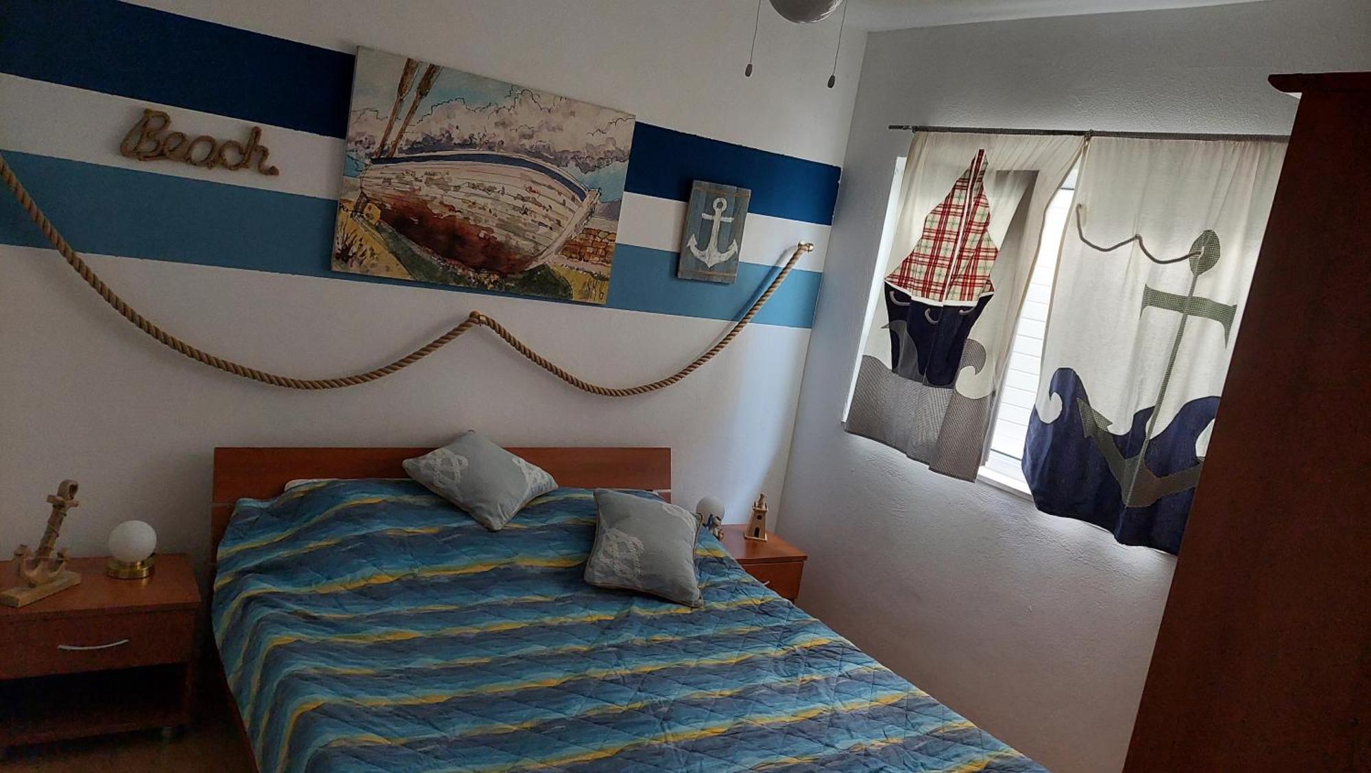 Apartments Eti Bol Eksteriør bilde
